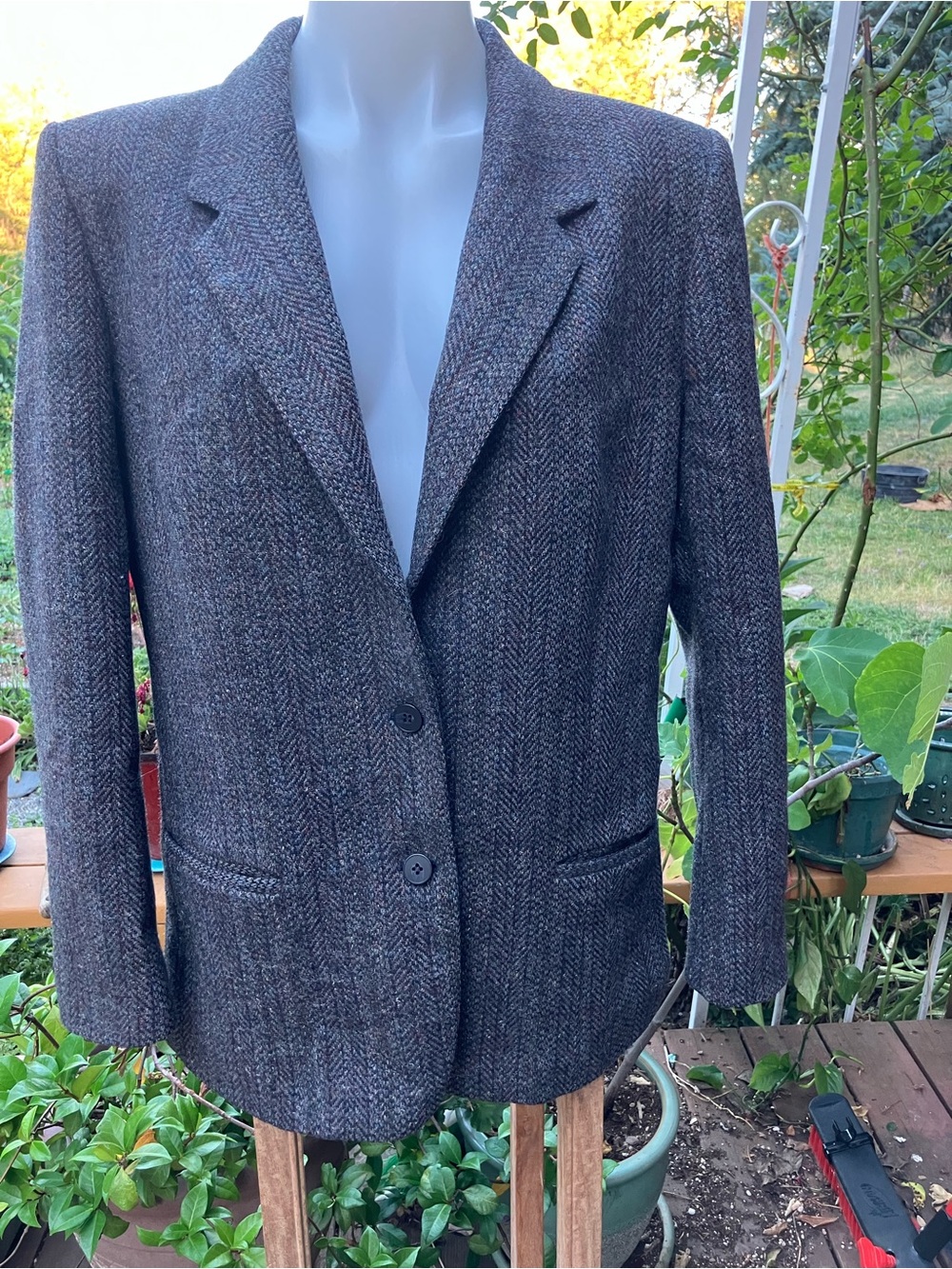 Vintage wool herringbone blazer from Haggar women’s 16/ Large